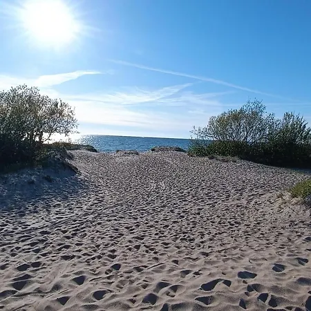 Baltic Coast Near The Beach Apartment *